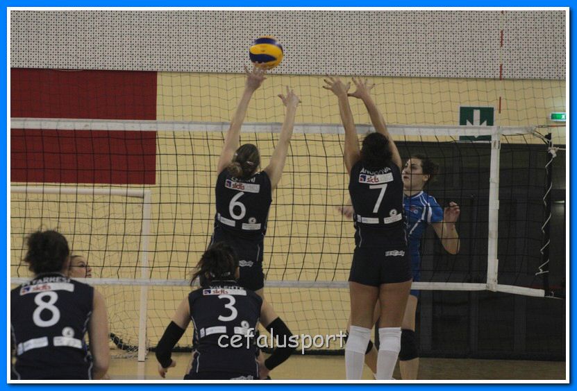 130120 volley2 116_tn.jpg